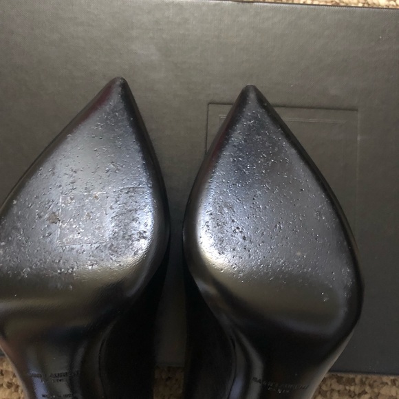 Saint Laurent Black 'Tripon' Leather Pumps - Picture 6 of 8